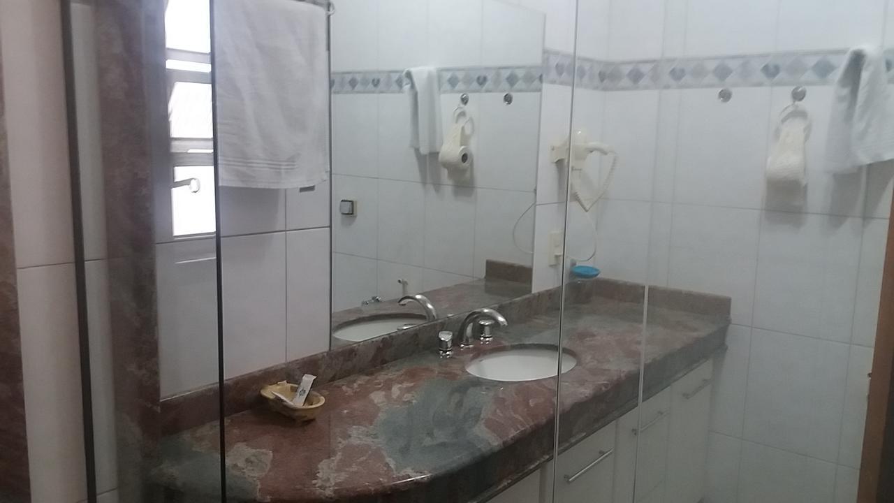 Abdon Flat Hotel Passos Buitenkant foto